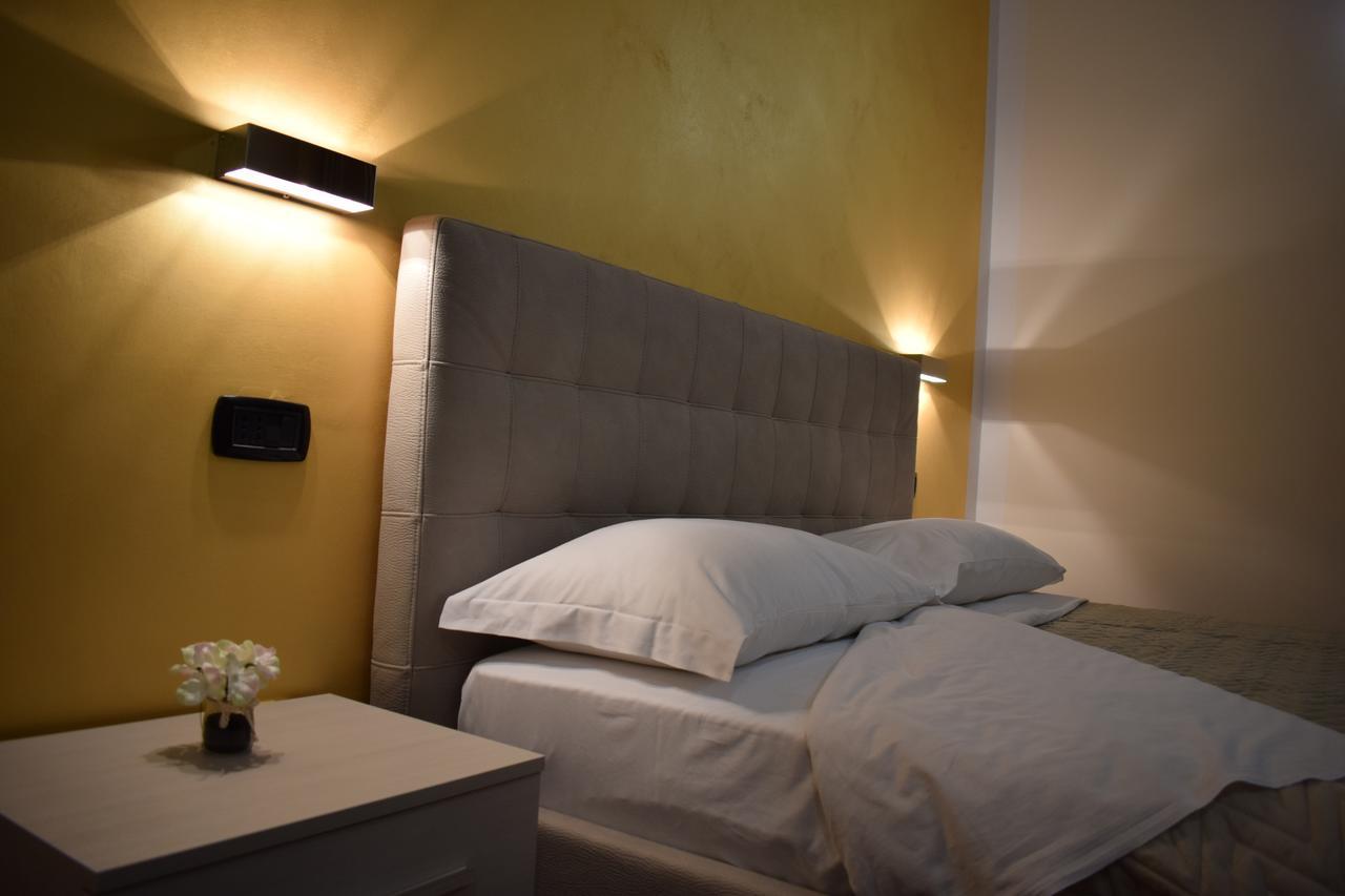 Corallo Rooms Salerno Buitenkant foto