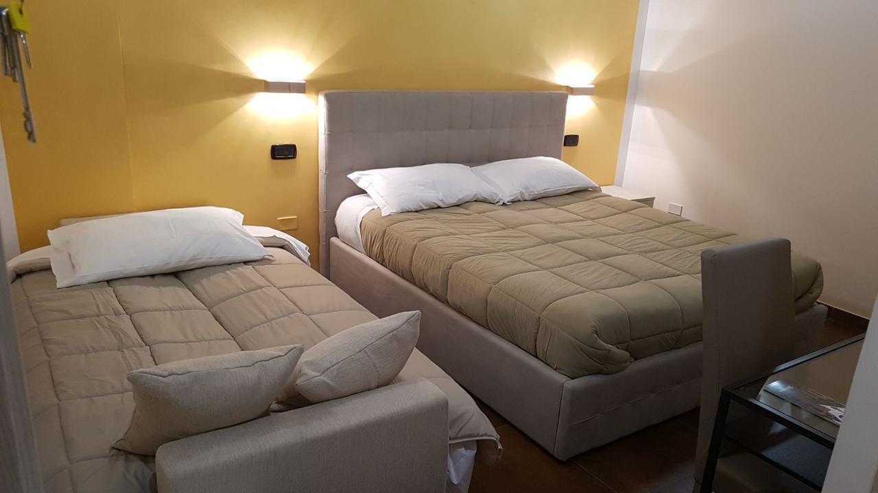 Corallo Rooms Salerno Buitenkant foto